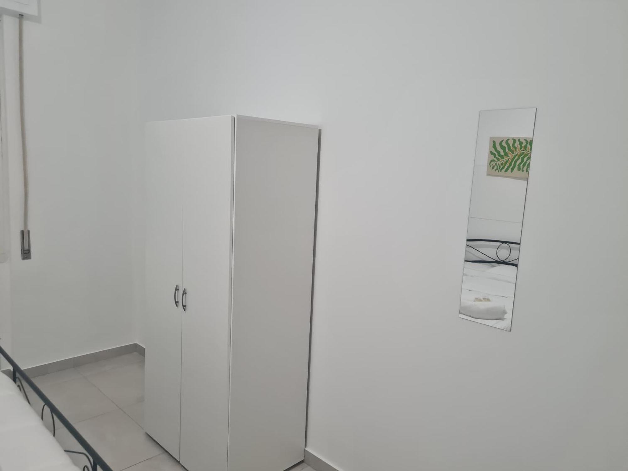 Milanohome2 Rum bild